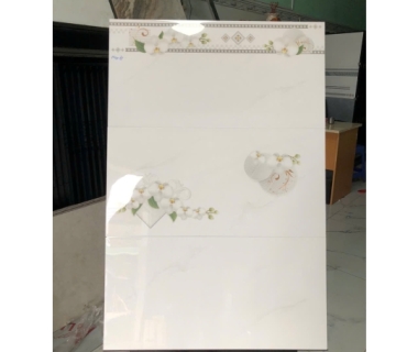 Đột Phá Không Gian Phụ Với Gạch Ốp Tường 40 x 80 cm Hiện Đại