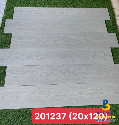 Gạch Lát Nền Giả Gỗ 20x120 Đồng Chất Tại Bình Tân