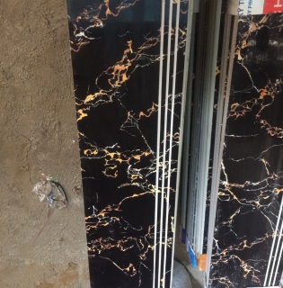 Len Bậc Cầu Thang Chạy 3 Chỉ