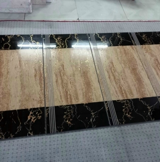 GẠCH LÁT CẦU THANG NHU VÀNG Q3