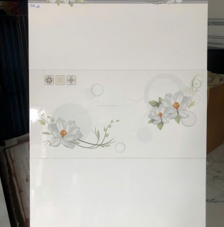 Gạch ốp tường 40x80 mẫu mới thông dụng
