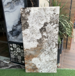 Gạch Bóng Kiếng 80x160 Tại Bình Dương