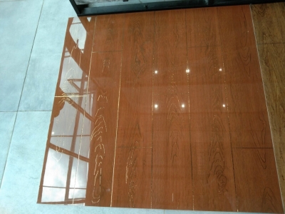 Cửa hàng cung cấp các dòng gạch nhũ vàng cao cấp và chất lượng