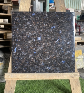 Tổng kho chuyên cung cấp gạch ốp lát TPHCM chất lượng