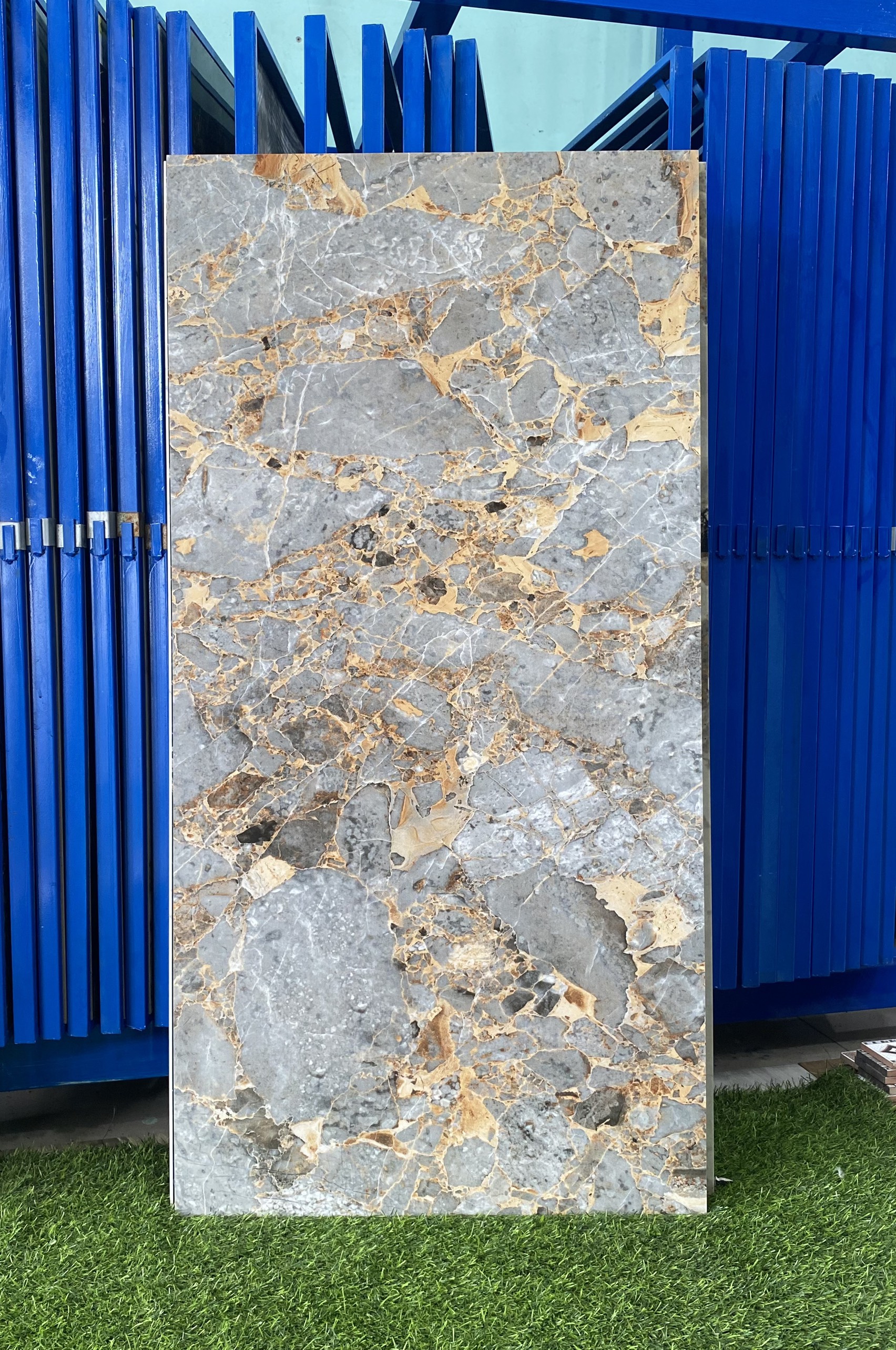 gach-lat-nen-60x120-bong-kieng